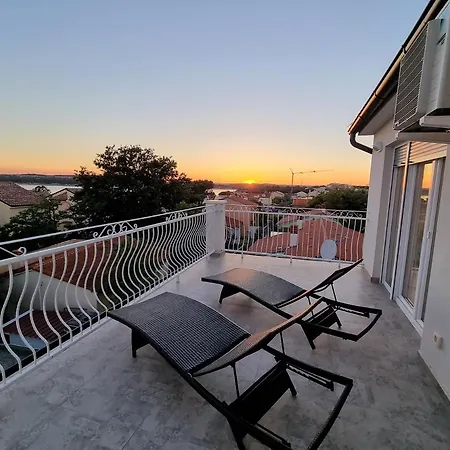 Ferienhaus White House Posesi Medulin