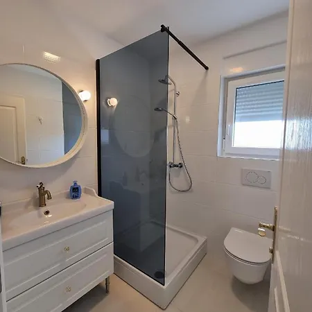 Holiday home White House Posesi *
